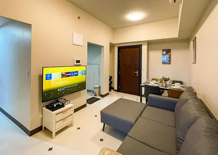 Cozy 2br In Uptown Bgc With Ps4 And Walking Distance To Malls And Restaurants Apartment Manila
