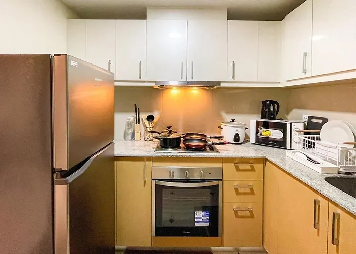Apartment Cozy 2br In Uptown Bgc With Ps4 And Walking Distance To Malls And Restaurants *