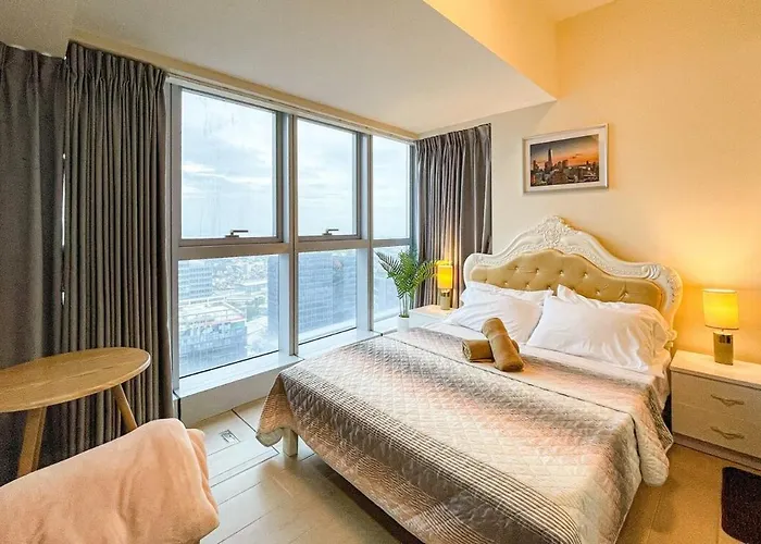 Apartment Cozy 2br In Uptown Bgc With Ps4 And Walking Distance To Malls And Restaurants Manila