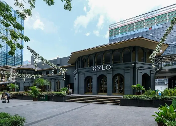 Cozy 2br In Uptown Bgc With Ps4 And Walking Distance To Malls And Restaurants Apartment Manila