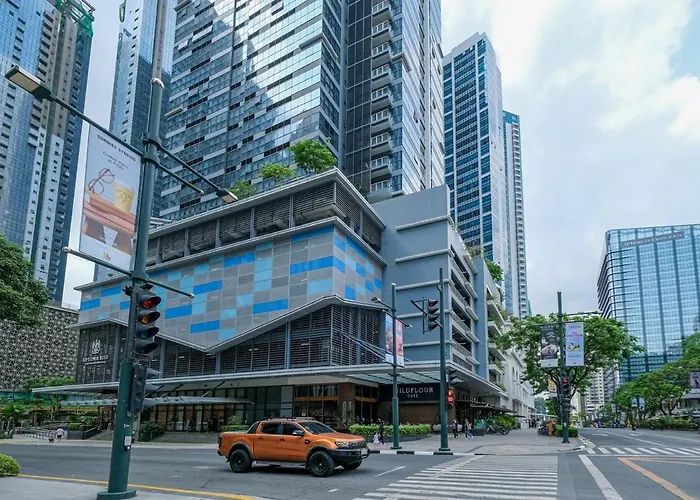Cozy 2br In Uptown Bgc With Ps4 And Walking Distance To Malls And Restaurants Apartment Manila